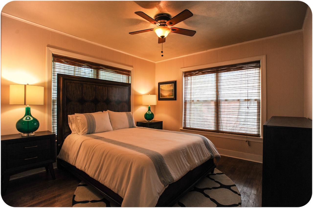 The Coyle Cabin - Close To Downtown, Stadiums, U Of H, Med Center هيوستن المظهر الخارجي الصورة