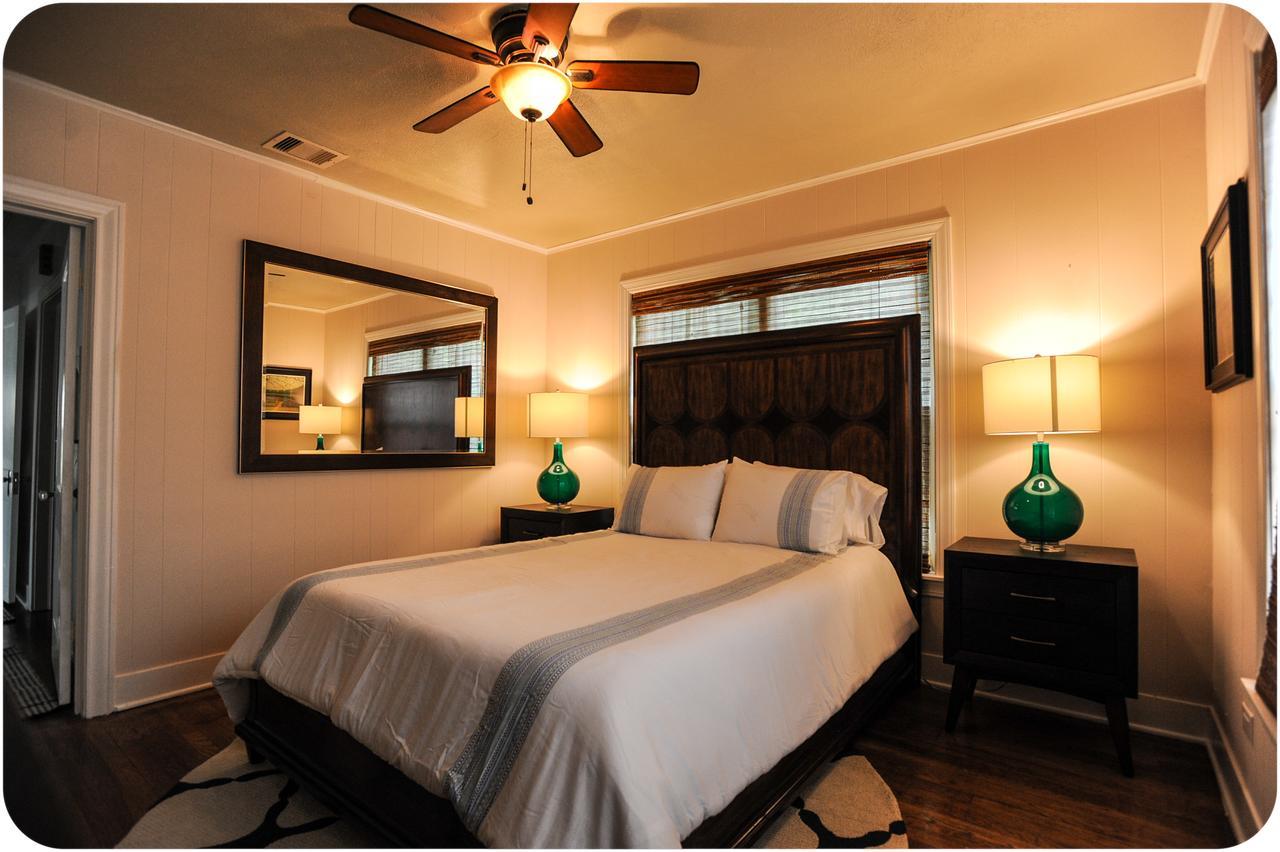 The Coyle Cabin - Close To Downtown, Stadiums, U Of H, Med Center هيوستن المظهر الخارجي الصورة